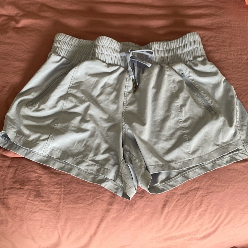 All in motion shorts size m